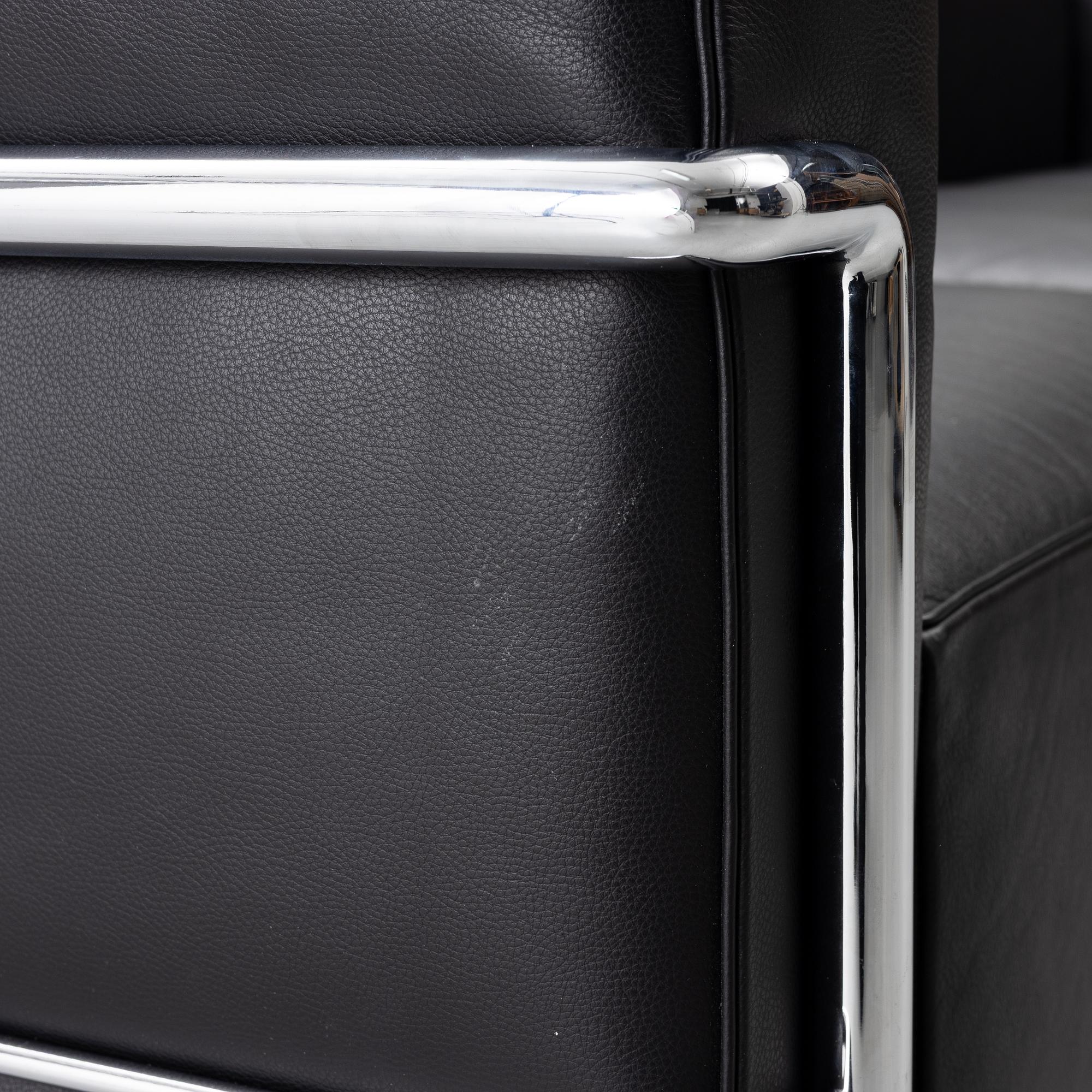 Le Corbusier, Pierre Jeanneret & Charlotte Perriand, soffa"LC3", Cassina, Italien.