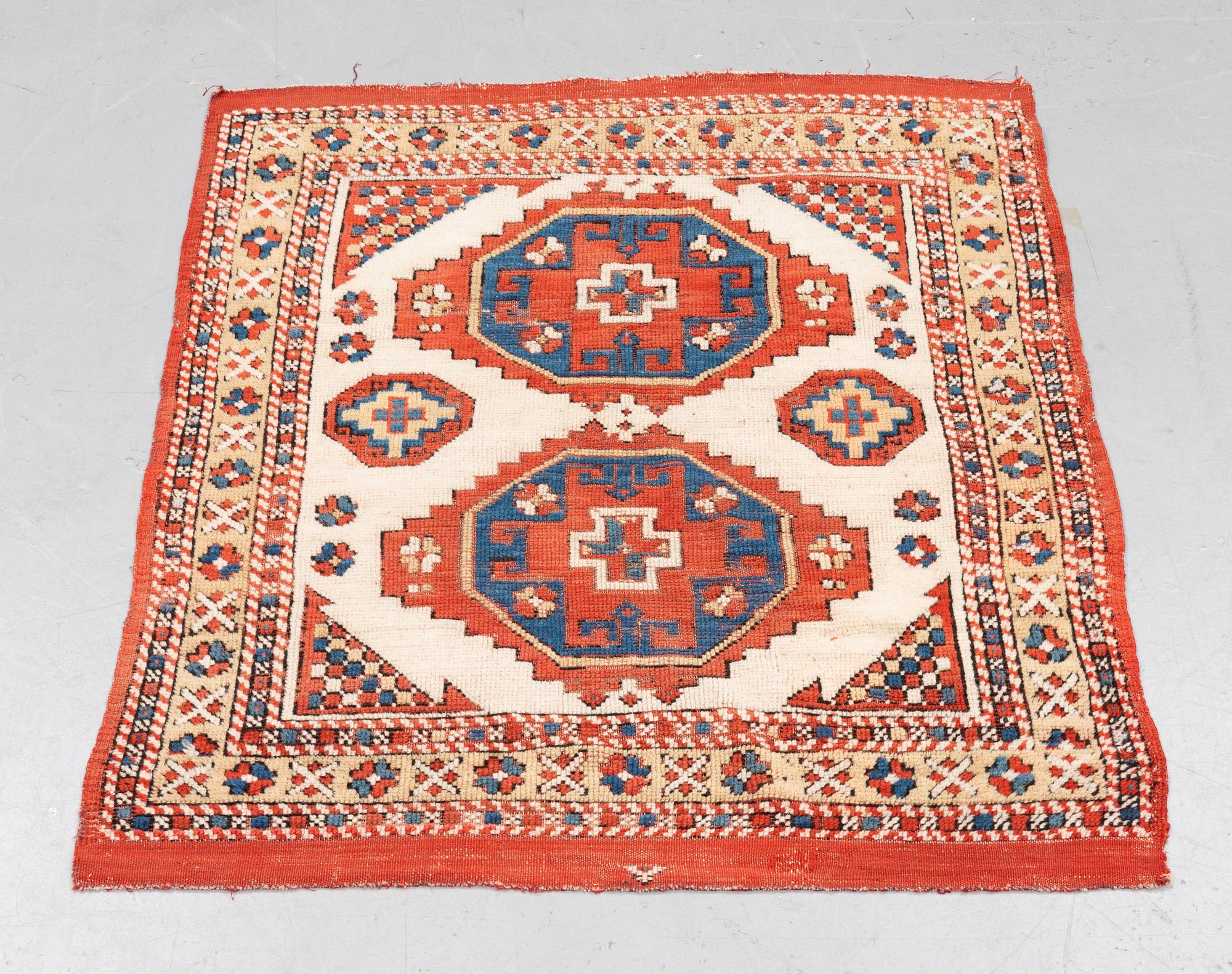 Matta antik Çanakkale/Bergama, ca 117 x 94-96 cm.