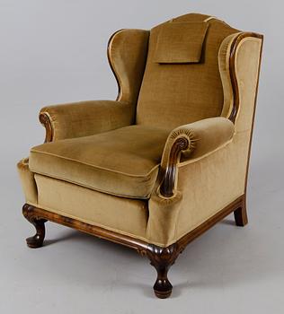 FÅTÖLJ, chippendalestil, 1900-talets första hälft.