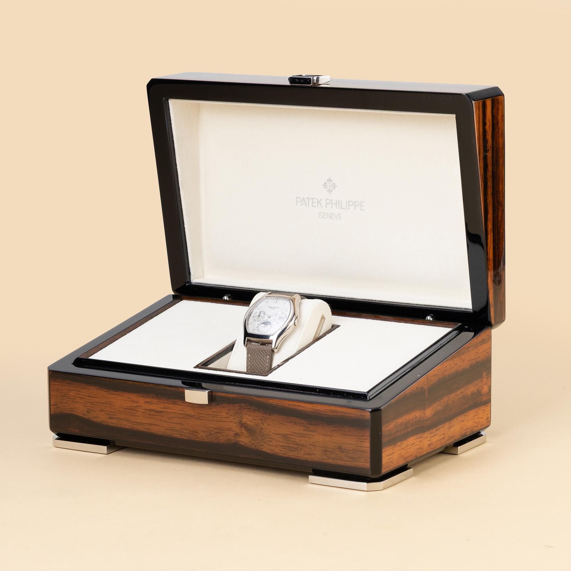 Patek Philippe, Perpetual Calendar, ca 2004.