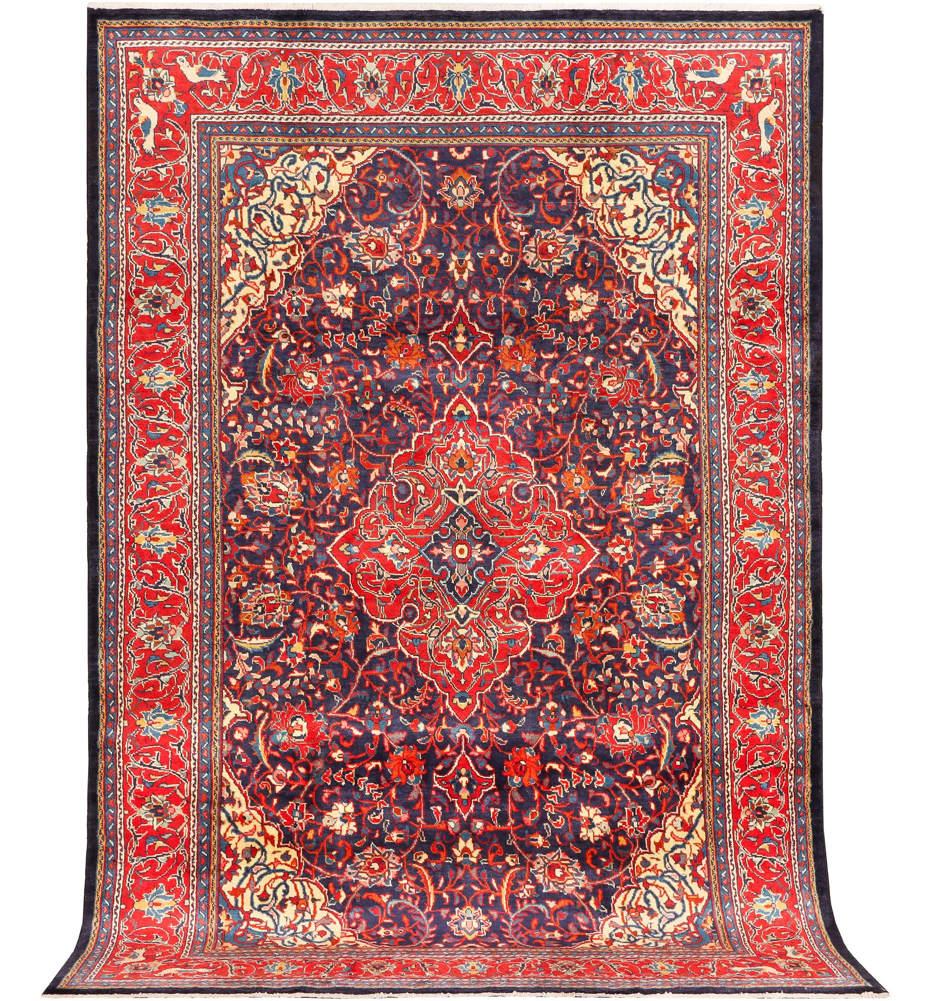 A Bakhtiari carpet, c. 321 x 210 cm.