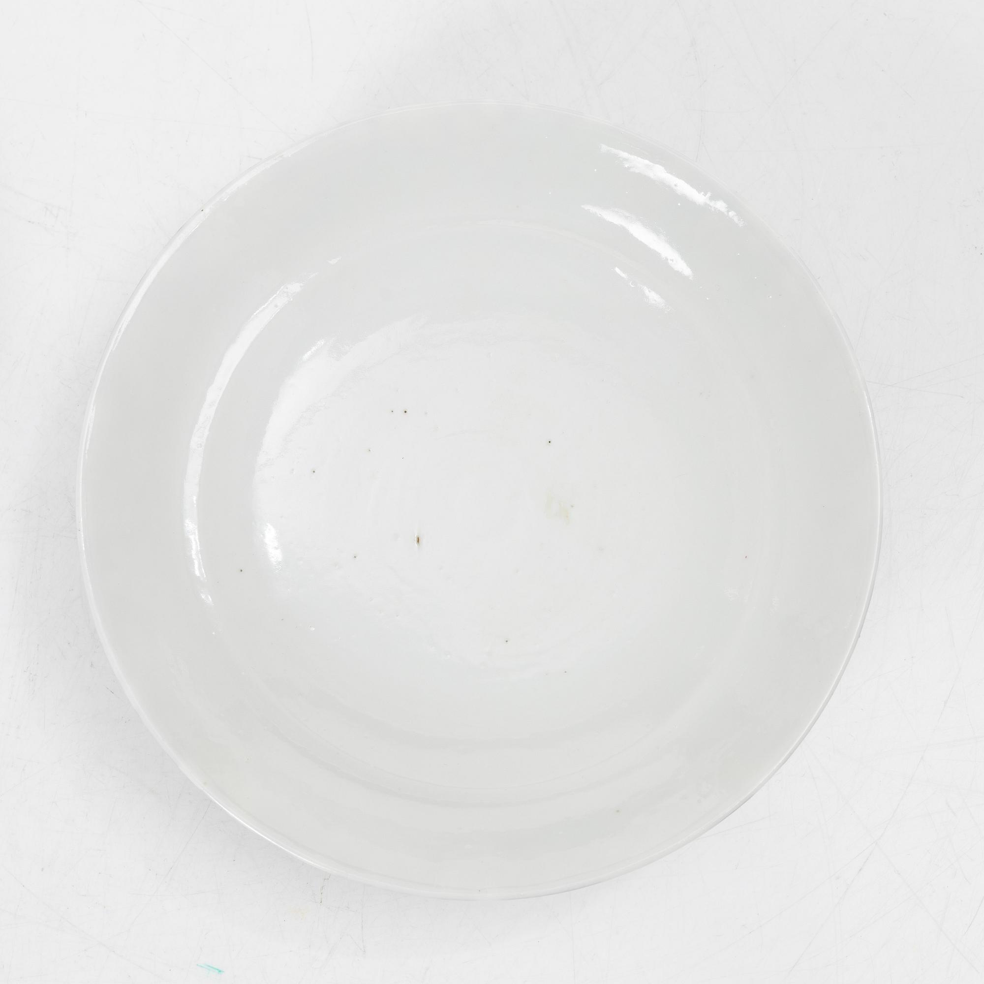 Skål med lock, porslin. Kina, sen Qingdynasti/1900-tal.