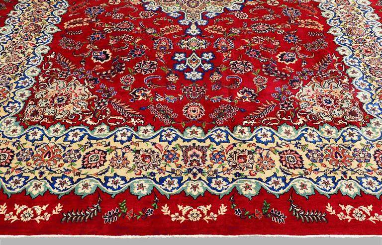 A carpet, Royal keshan, ca 442 x 315 cm.