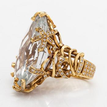 Ring, 18K guld, topas och diamanter totalt ca 1.60ct, Sasha Ratiu Jewellery, London.