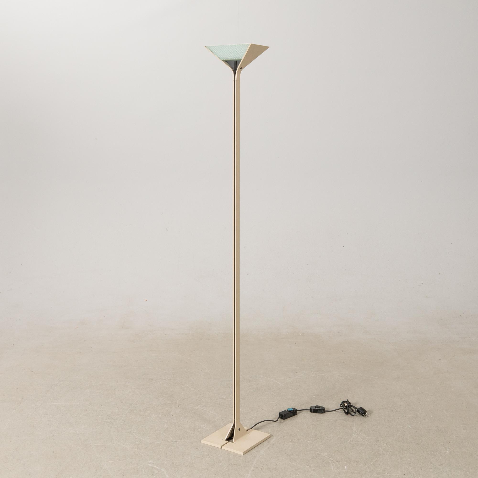 Tobia Scarpa, Floor lamp "Papillona", Flos, Italy.