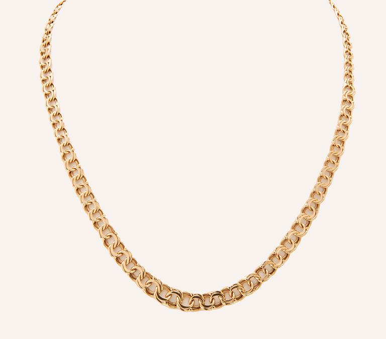 An 18K gold Bismarck-link necklace.