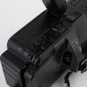 Video camera, Sony CCD-F335E, Sony, Japan.