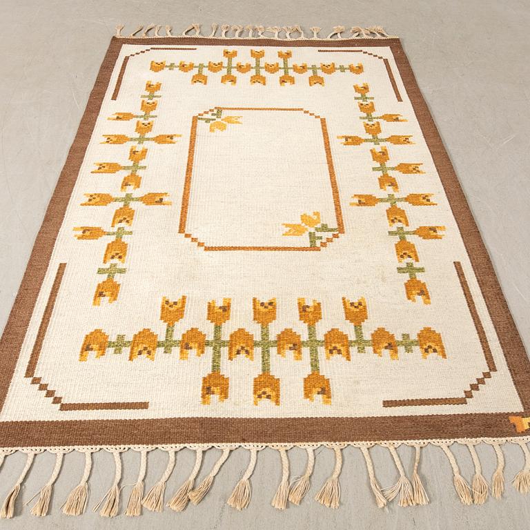 Rug rölakan, Vävaregården Eringsboda, approx. 204x144 cm.