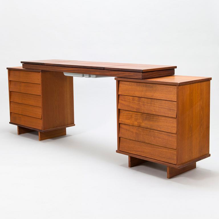 ILMARI TAPIOVAARA, a 1960's writing table/dressing table model 1503, for Asko.