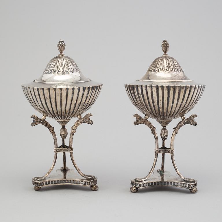 A matched pair of Swedish silver sugar-bowls, mark of JE Torsk and GAB, Stockholm, 1906.