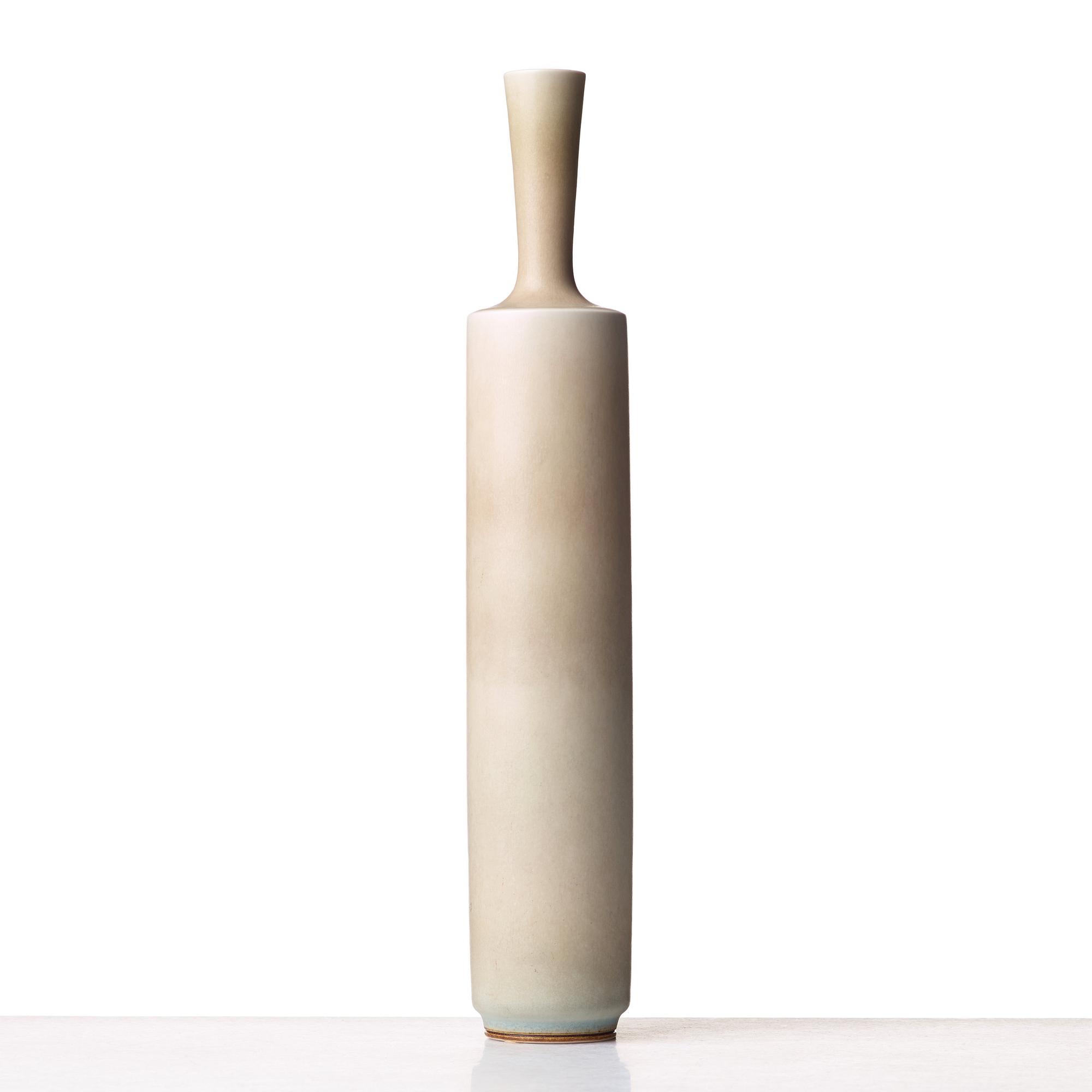 Berndt Friberg, a stoneware vase, Gustavsberg studio, Sweden 1961.