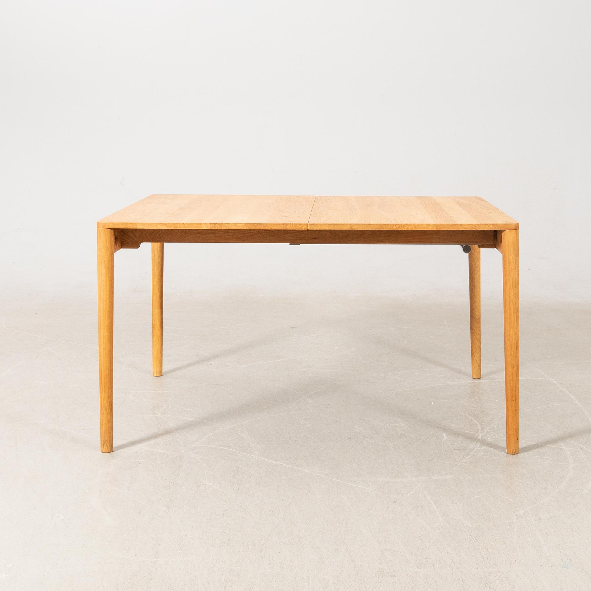 Nirvan Richter, dining table, "Brett Dining Table, Norrgavel".