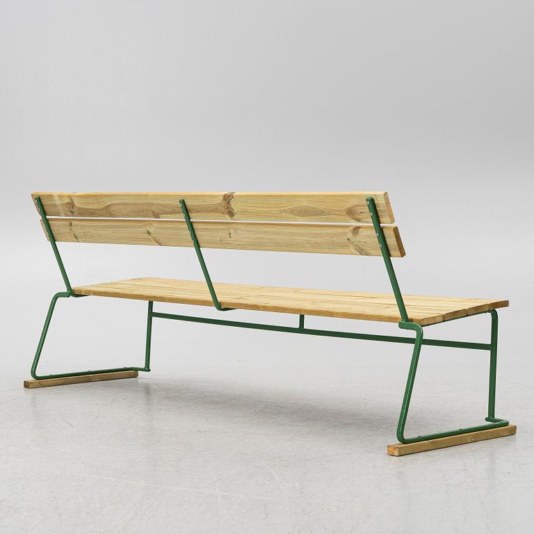 Arthur Lindqvist, a "Sofa 5" garden sofa, Grythyttan.