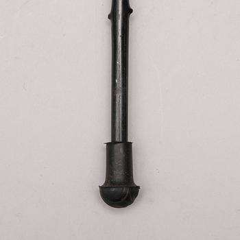 PROMENADKÄPP, trä, silver och ben, London, 1883.