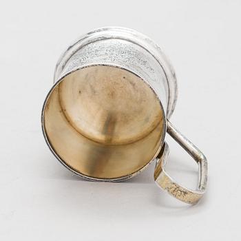 A Russian silver tea glass holder and a tea spoon, Moscow, Alexander Fuld 1889 and Antip Kuzmichev 1888. Glass, Finland.