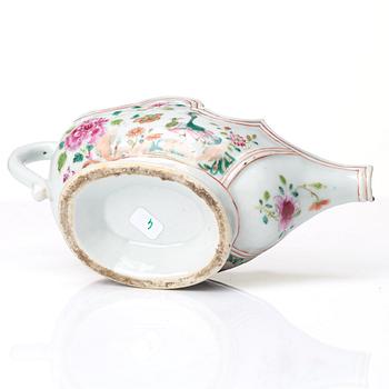 A pair of famille rose 'double peacock sauce boats, Qing dynasty, Qianlong (1736-95).