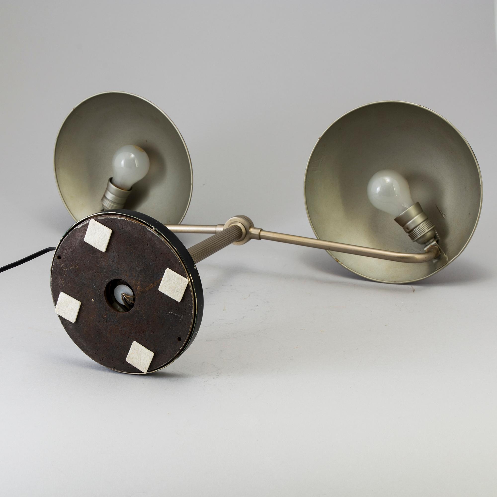 An Art Deco table light, 1920's/30's.