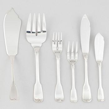 Koch & Bergfeld, a sterling silver fish cutlery set, model Altfaden, second half of the 20th Century (28 pieces).