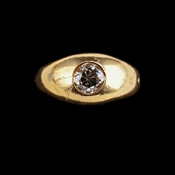 93. A RING, old cut diamond c 1.00 ct.