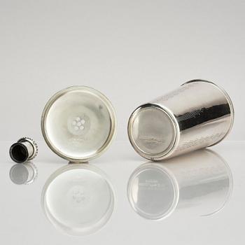 Atelier Borgila, a sterling silver coctailshaker, design Erik Fleming, Stockholm, Sweden 1949.