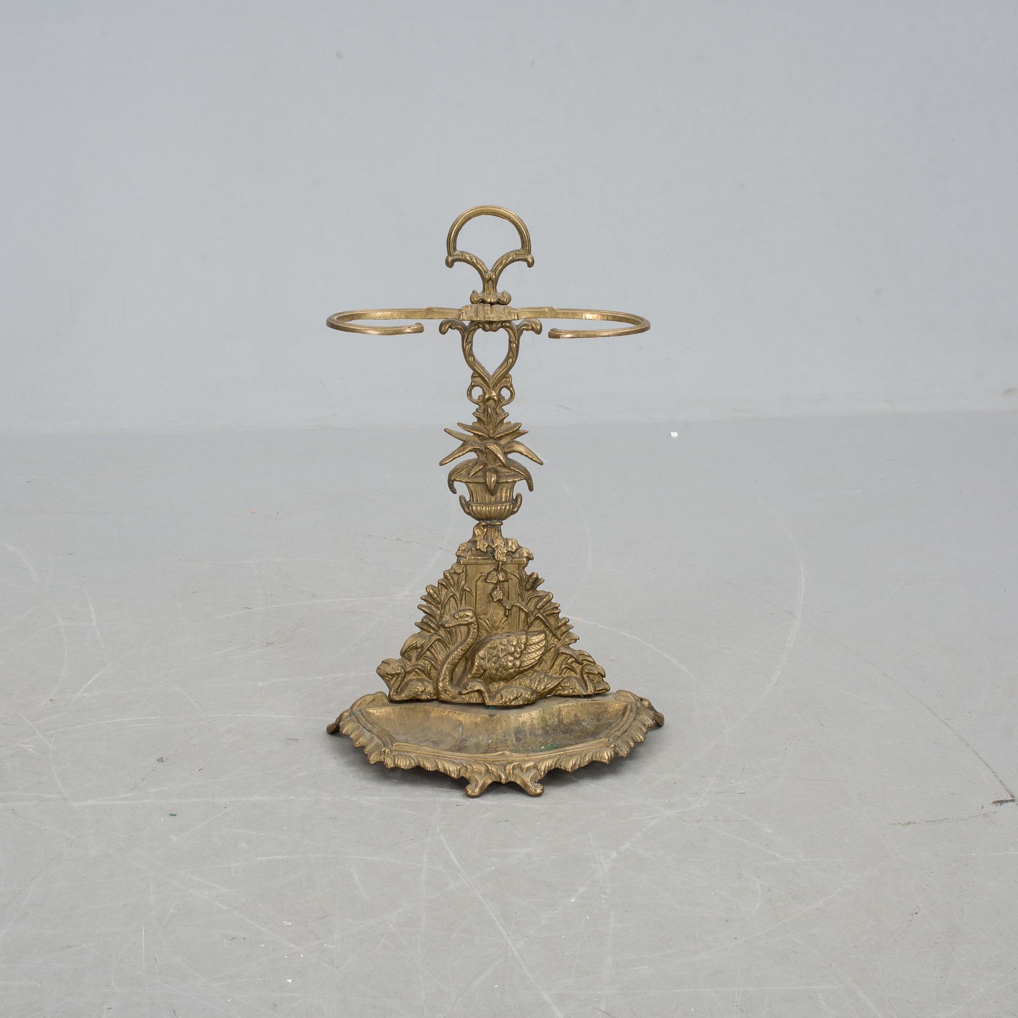 PARAPLYSTÄLL, 1900-talets andra hälft.