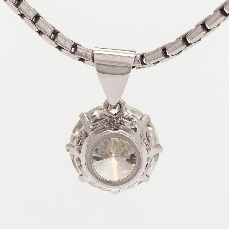 Riipus, briljanttihiottu timantti 3,60 ct, 18K valkokultaa.