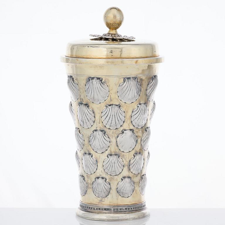 A 17th century parcel gilt silver beaker and cover, unidentified makers mark, possibly Balticum.