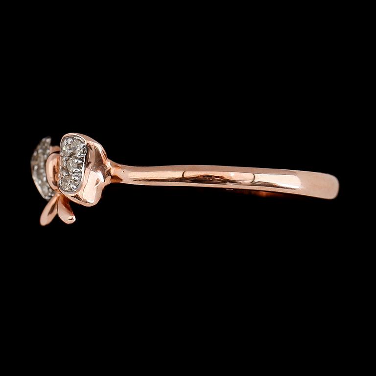 RING, 10K roséguld, åttkantslipade diamanter tot ca 0.10 ct. Vikt ca 2 g.