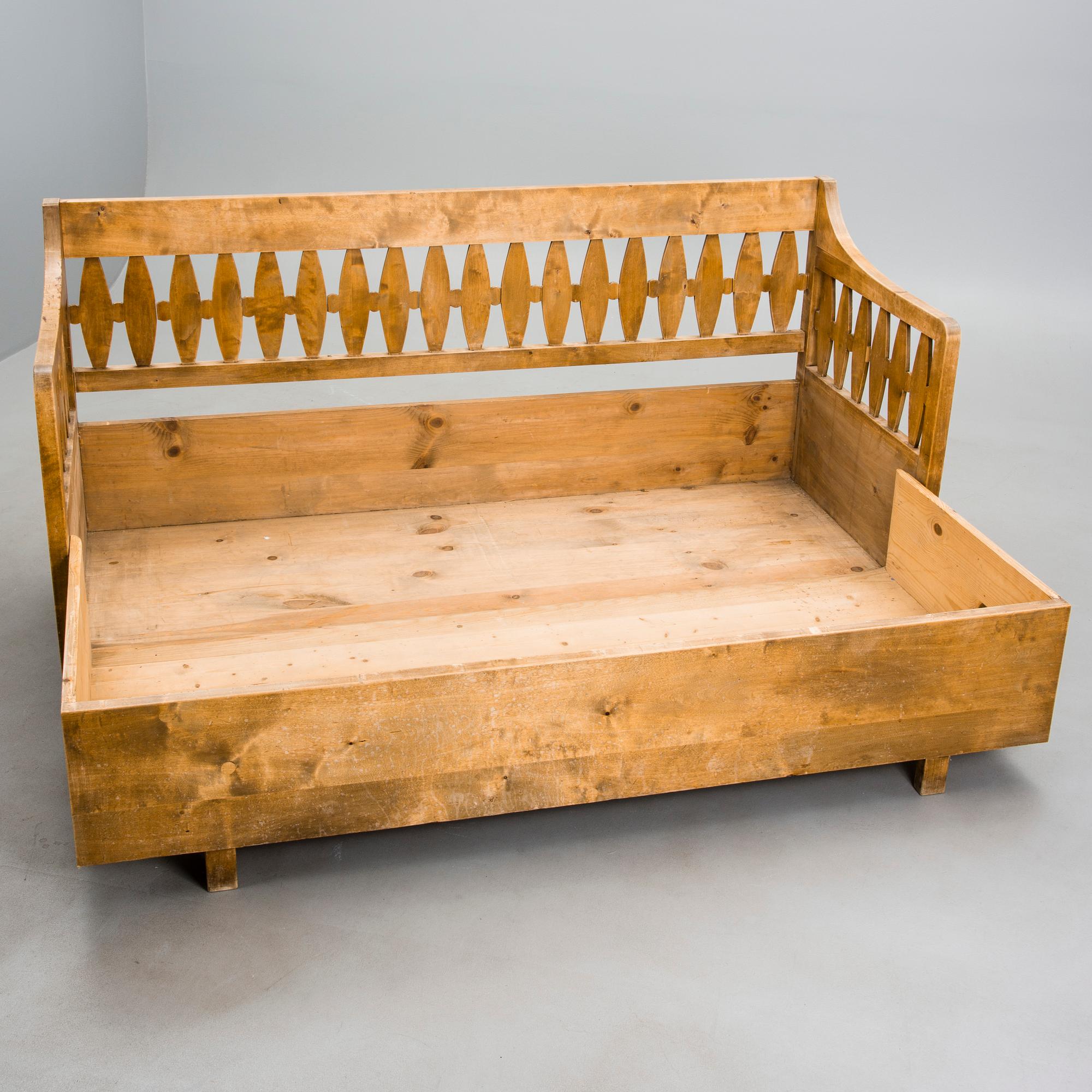 SOFFA, 1900-talets första hälft.