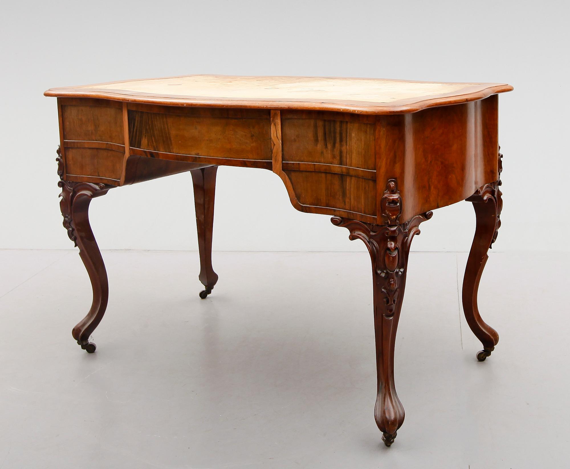 SKRIVBORD, nyrokoko, 1800-talets andra hälft.