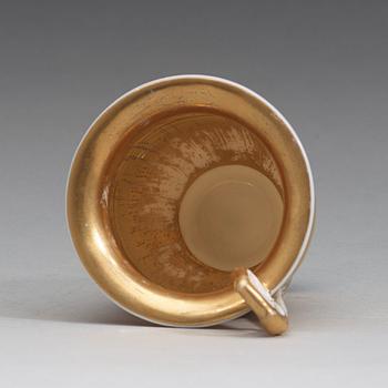 KOPP med FAT, porslin. Ryssland, Gardner, Empire, tidigt 1800-tal.