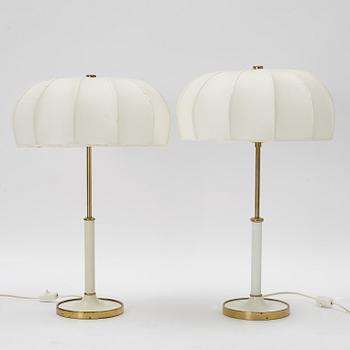 Josef Frank, bordslampor, ett par, modell 2466,  Firma Svenskt Tenn.