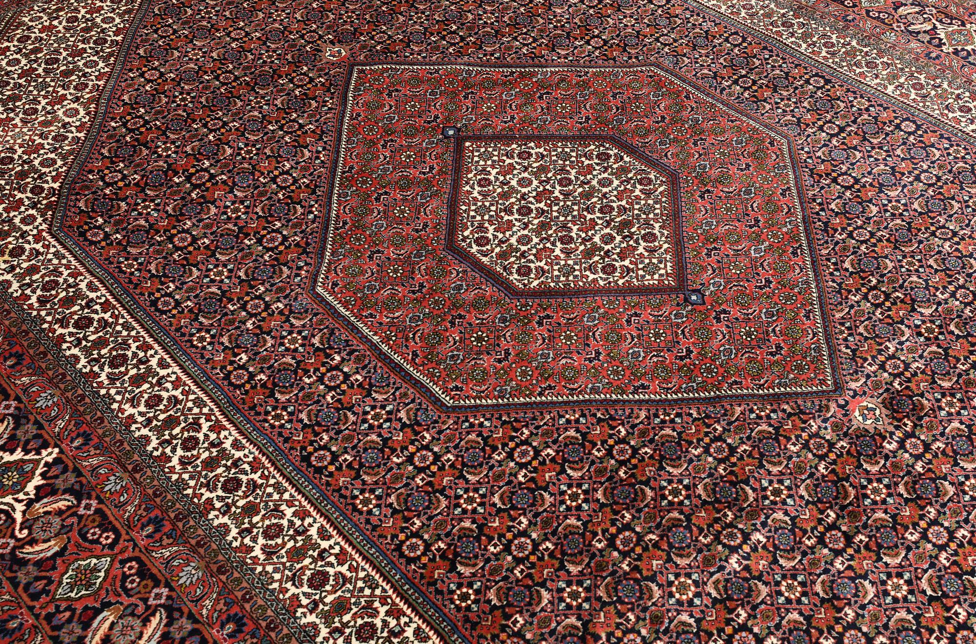 A CARPET, Bidjar s.k " Takab ", ca 345 x 252 cm.