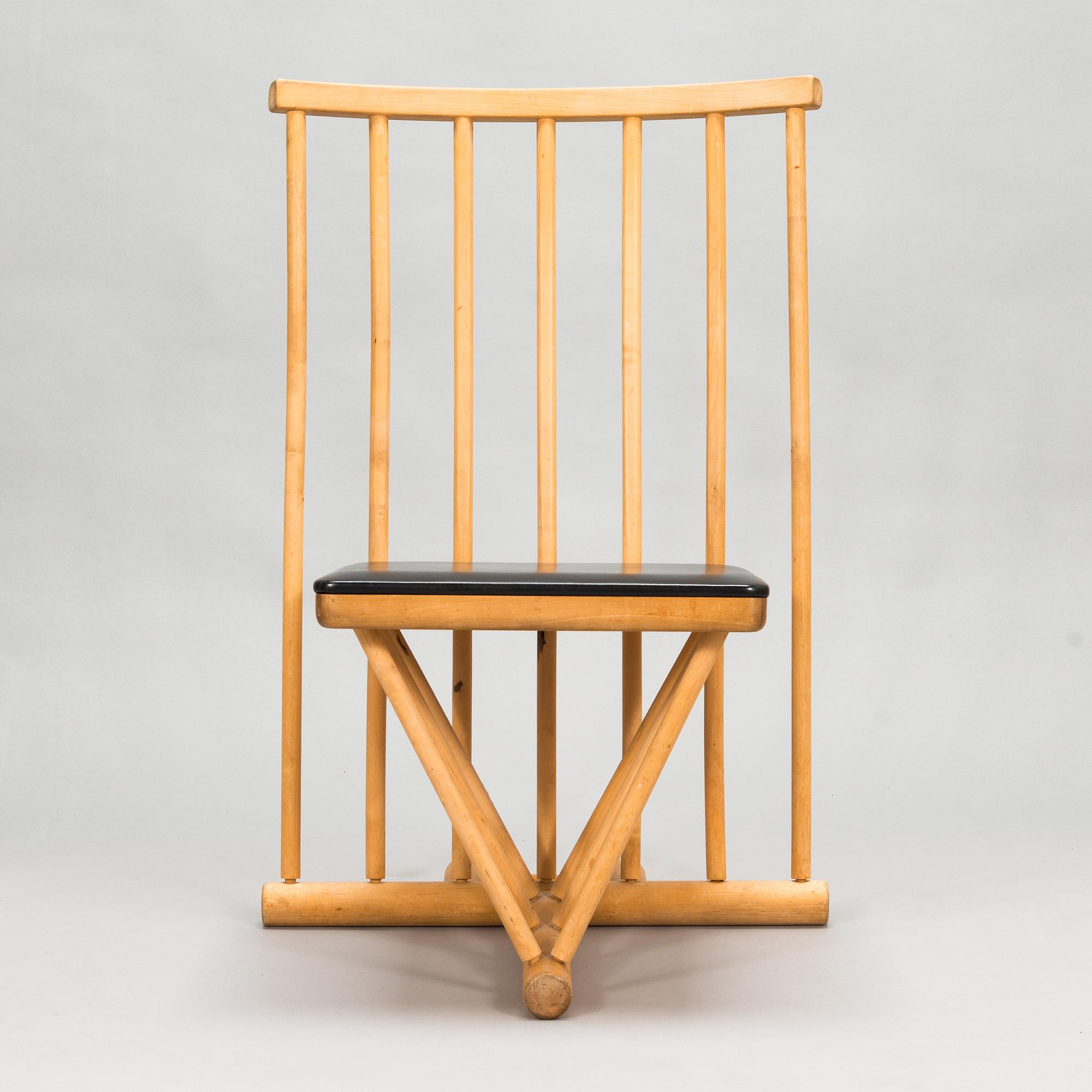Olavi Hänninen, a 1981 spindle chair.