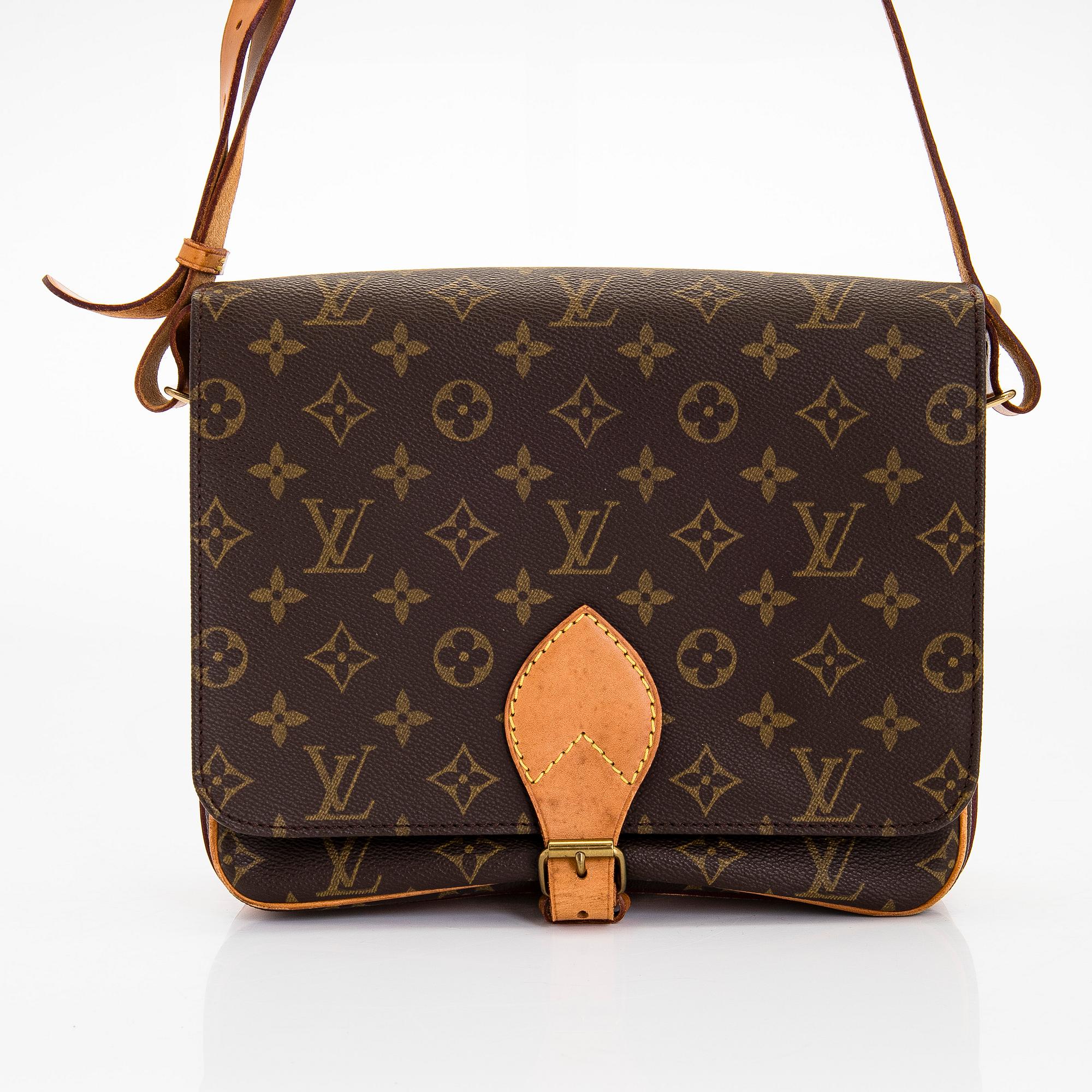 Louis Vuitton, laukku, "Cartouchière".