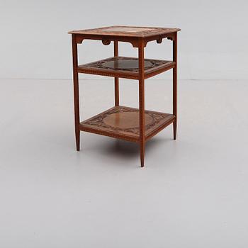 BORD, 1900-talets första hälft.
