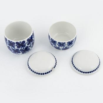 Marianne Westman, a 35-piece porcelain tea service, 'Mon Amie', Rörstrand.