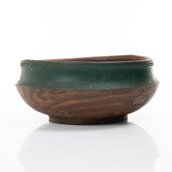 Turned bowl, folk art, 19th century.