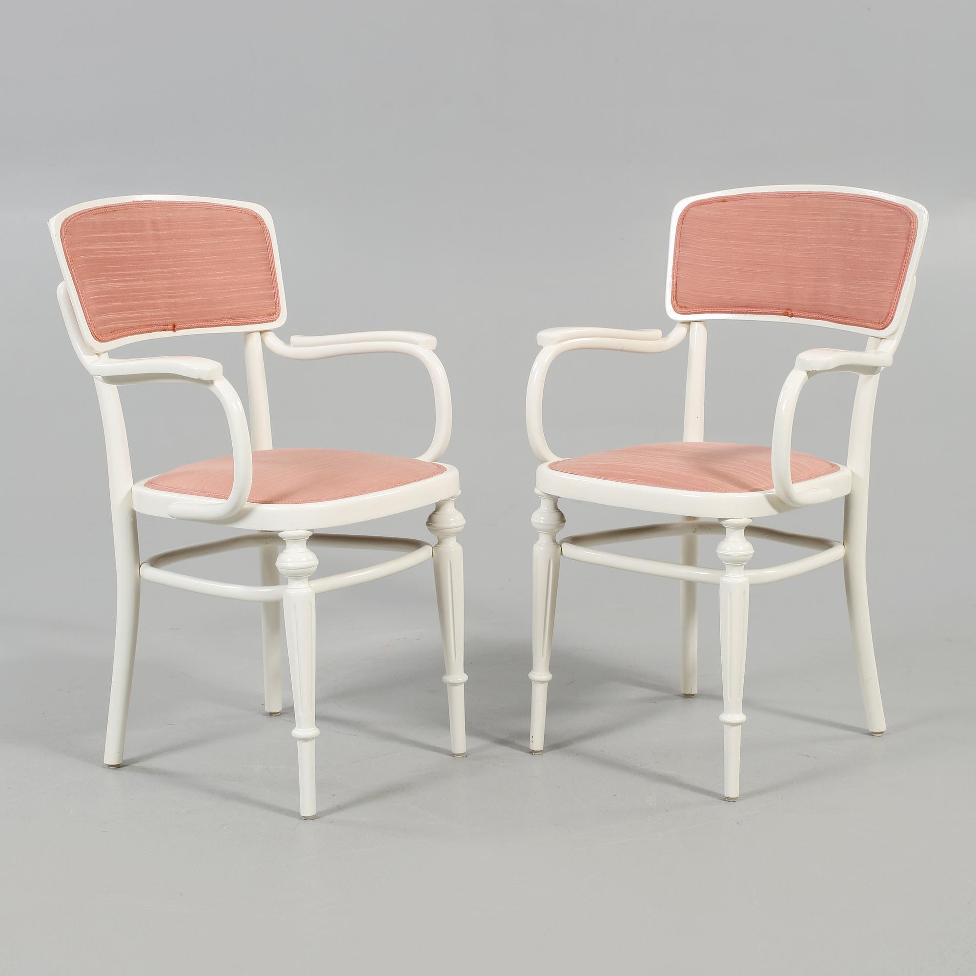 KARMSTOLAR, ett par, Thonet, omkring sekelskiftet 1900.