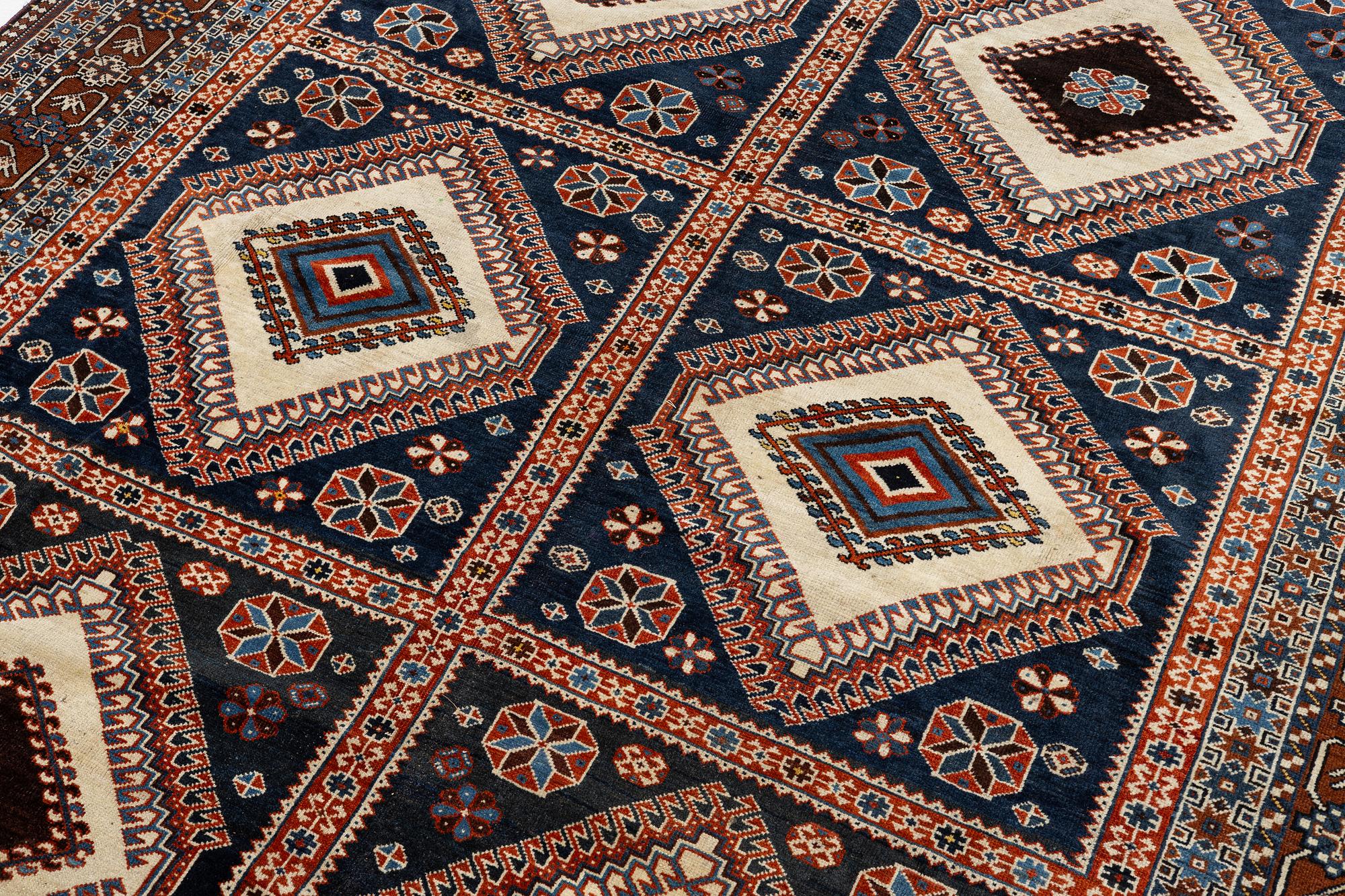 A carpet, Qashkai 'Shekarlou', approx. 310 x 227 cm.
