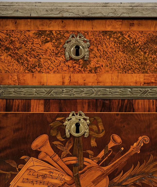 A Gustavian marquetry commode by A. Lundelius (master in Stockholm 1778-1823).