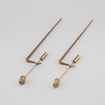 PIERRE FORSELL, vägglampetter, ett par, mässing, "Pendel", Skultuna, 1978.