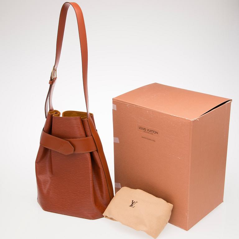 Epi Leather Sac D'Epaule GM Bag.