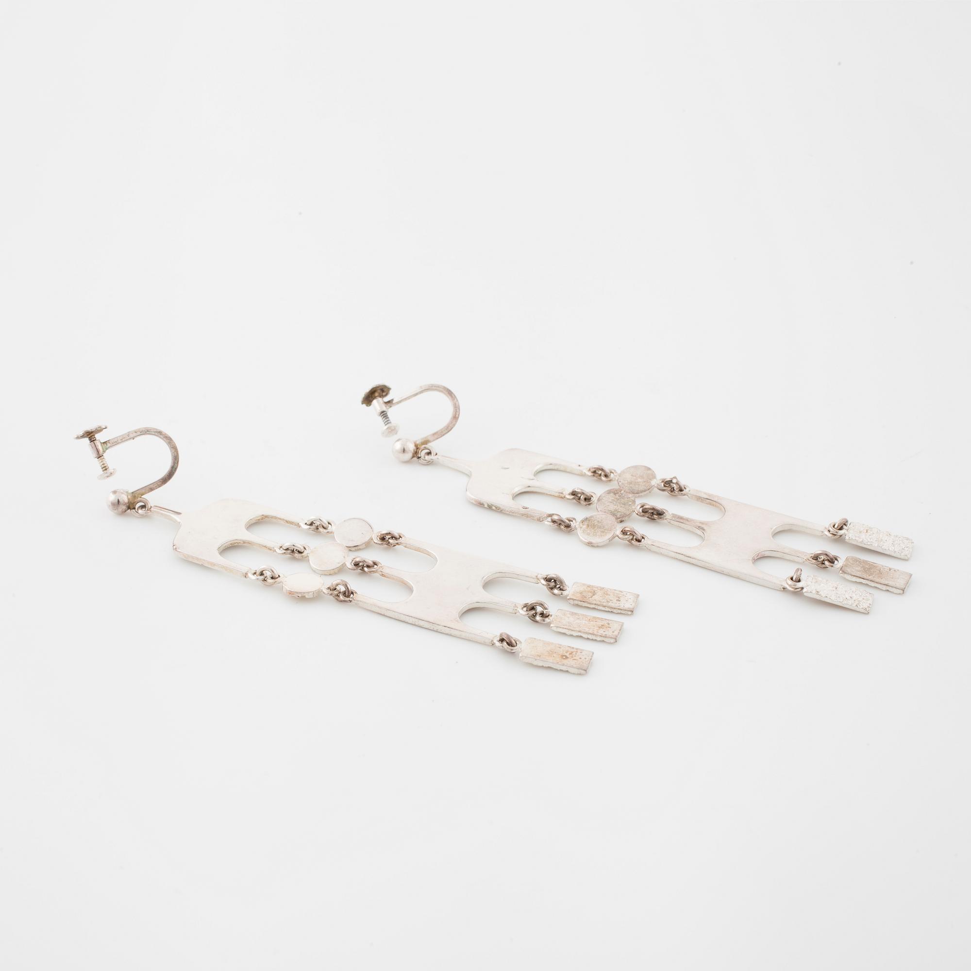 ALTON, Falköping, a pair of earrings.