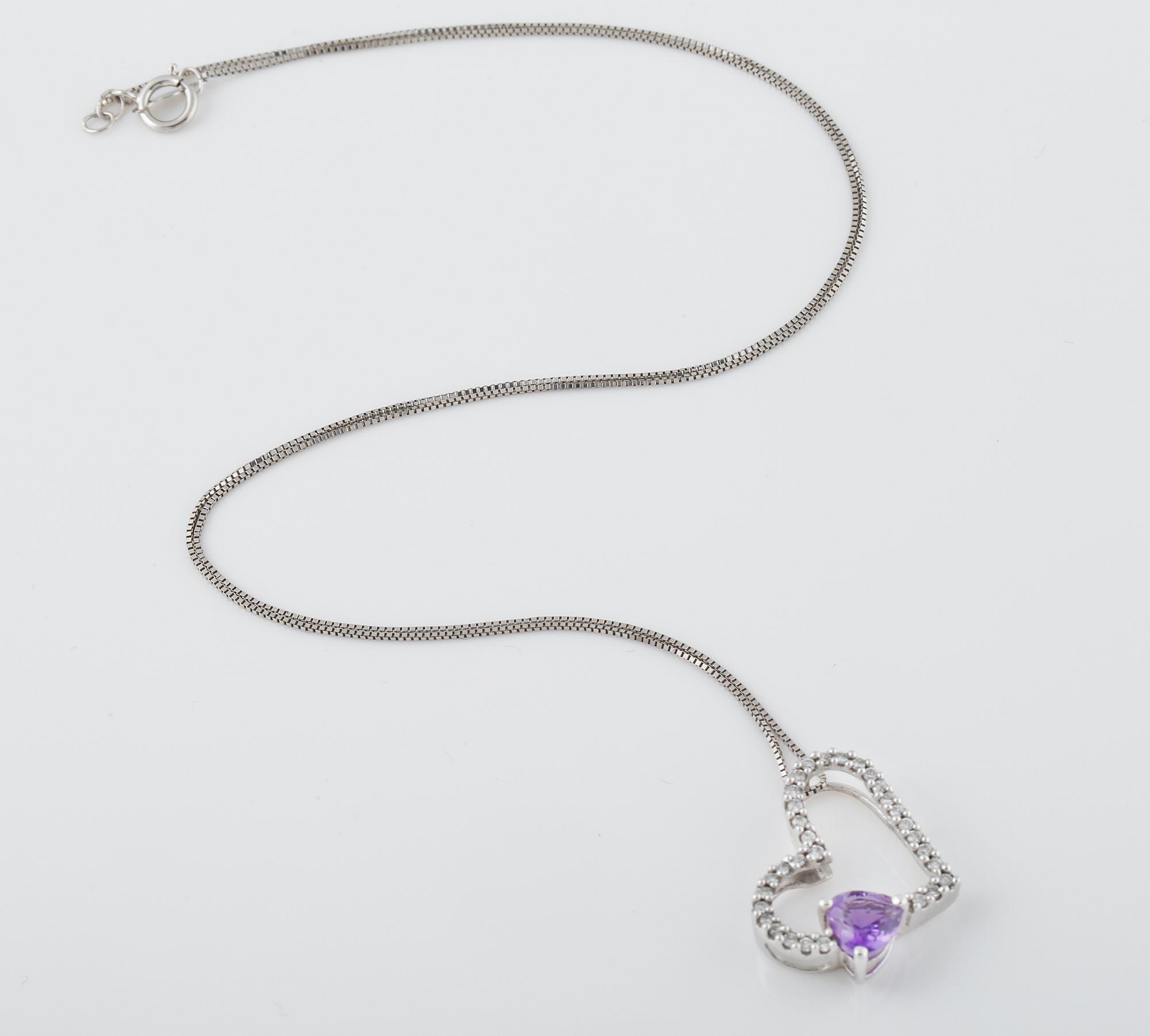 HÄNGE, 14K vitguld med briljantslipade diamanter samt fasettslipad ametist. Vikt 2,9 gram.