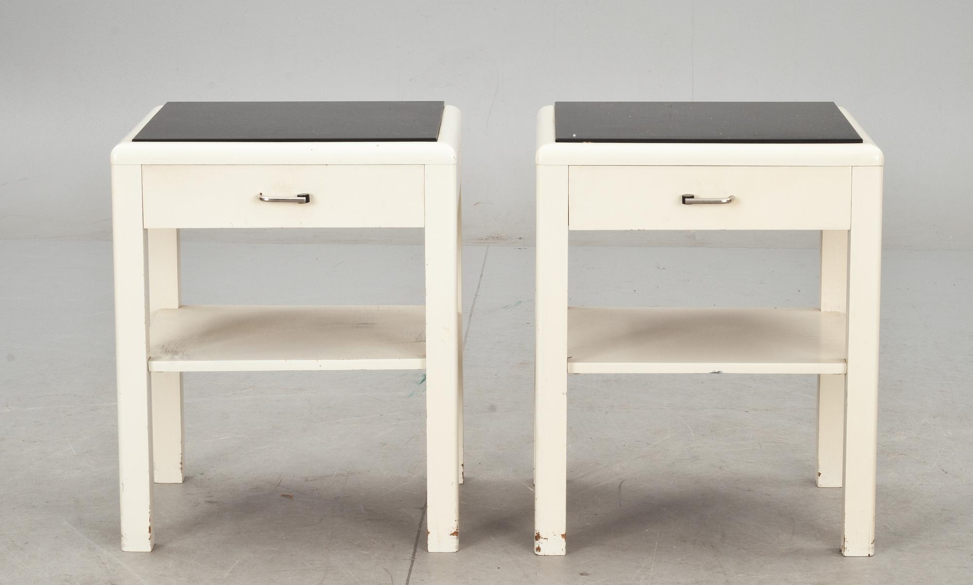 SÄNGBORD, ett par, art deco-stil, 1900-talets andra hälft.