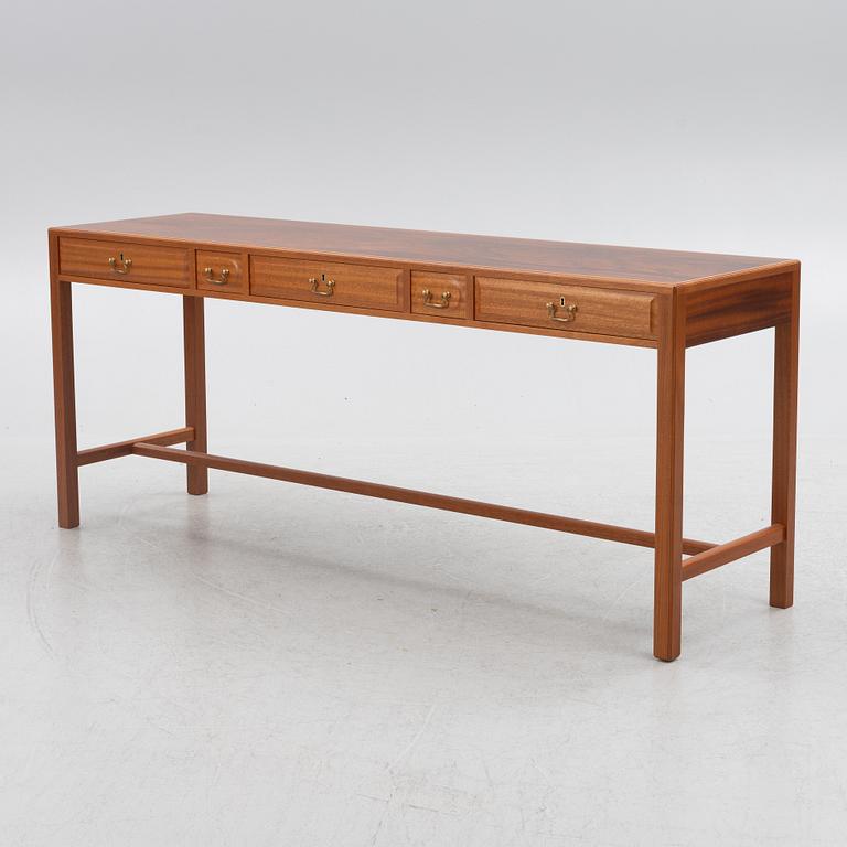 Josef Frank, sideboard, model B 821, Svenskt Tenn, post 1985.