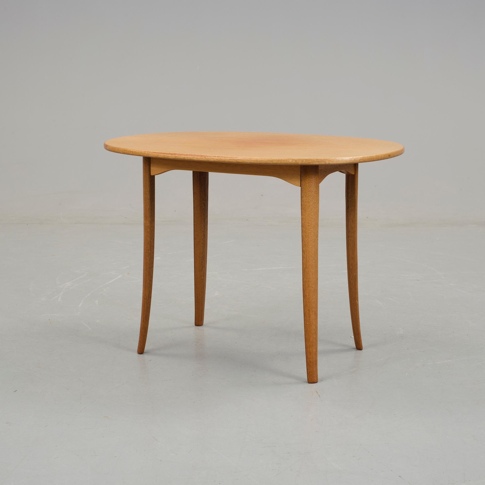 CARL MALMSTEN, bord, "Ovalen", 1900-talets andra hälft.