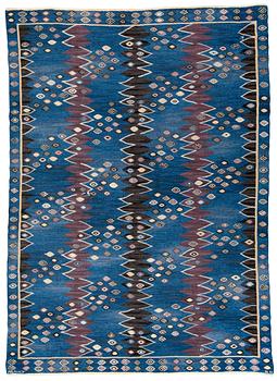 553. CARPET. "Snäckorna". Tapestry weave. 344,5 x 248 cm. Signed AB MMF BN.