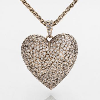 Necklace, 18K white gold with a large heart pendant set with sapphires and diamonds. With Italian and Finnish hallmarks.